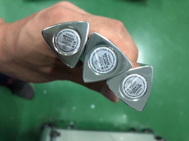 NO3 címkézési minták ajakrúzs.jpg