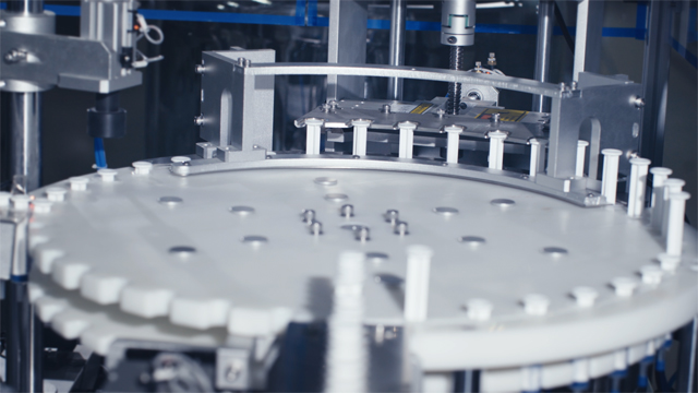 fecskendőtöltés kupak.jpg