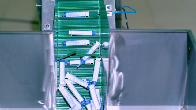 EMELÉS A fecskendőhöz.jpg