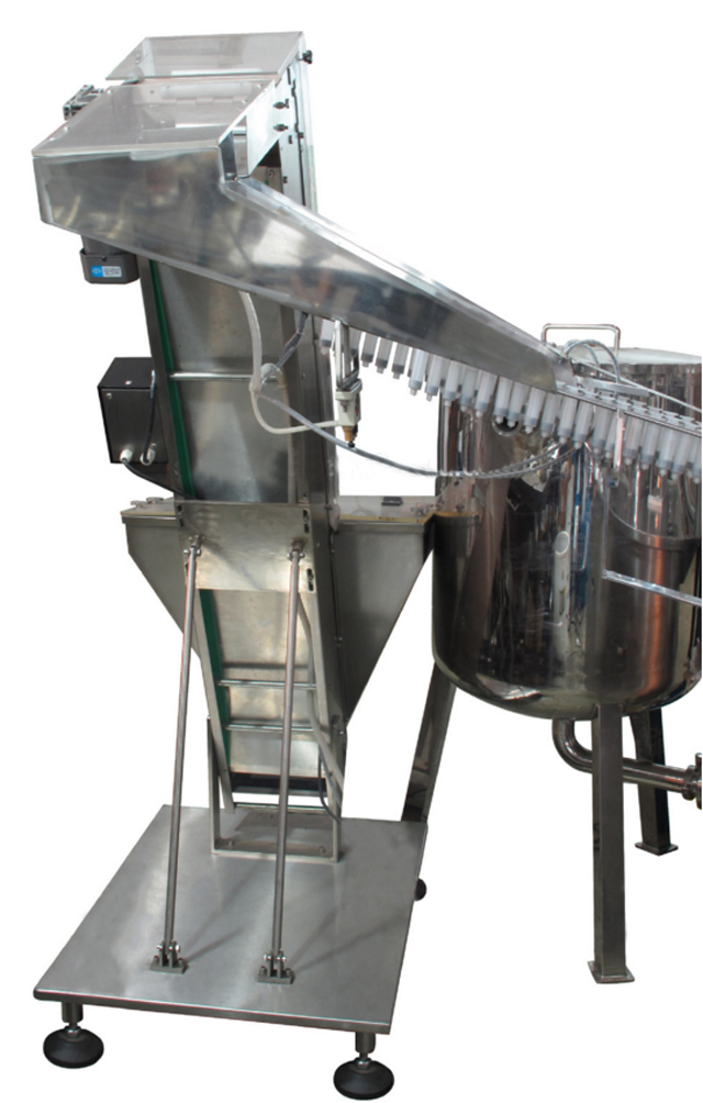 EMELÉS A fecskendőhöz.jpg