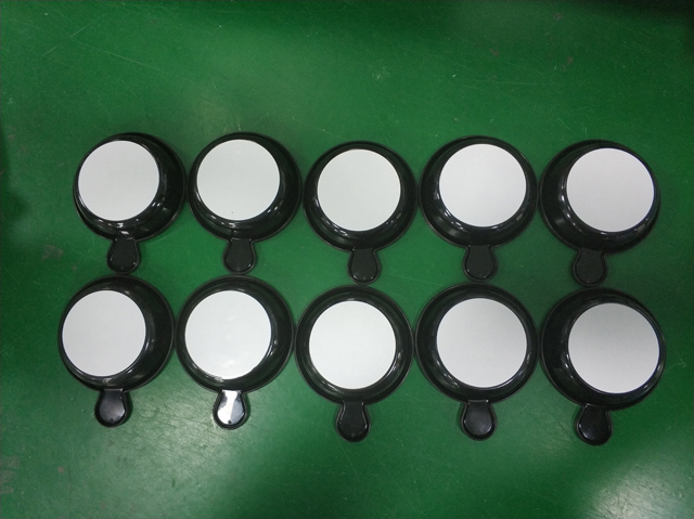 Borítócímkézés .jpg