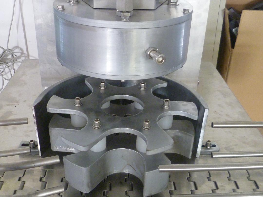 vákuumzáró gép forgófej.JPG