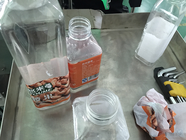 LAPOS PALAKOK címkéző gép címketekercsek (2).jpg