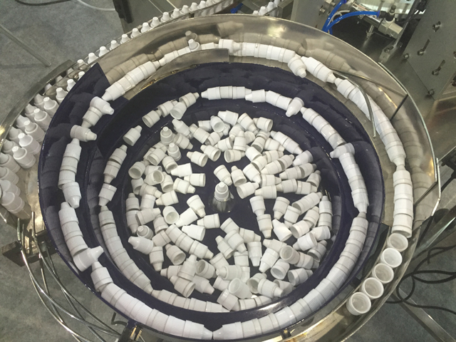 vibrátor e folyékony töltéshez.jpg