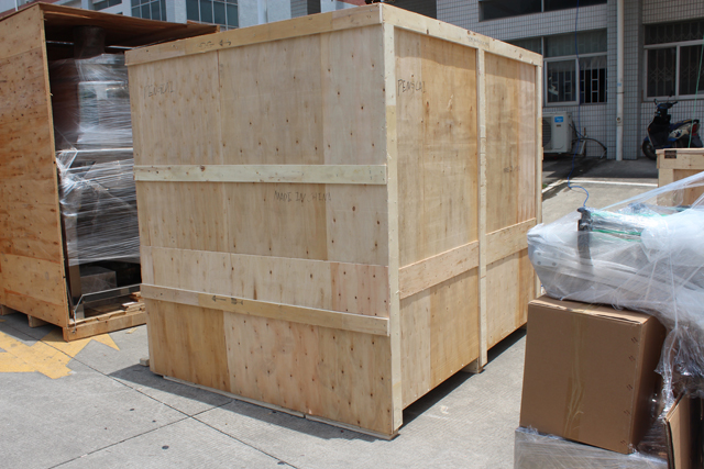 az USA-beli ügyfél számára Thom VKPAK KÍNA Weboldal készítés (1).JPG