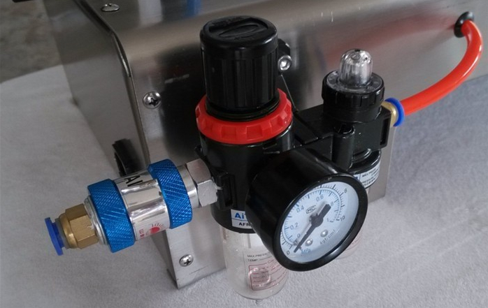 pneumatic liquid lotion filling machine pneumatikus alkatrész töltőgéphez.jpg