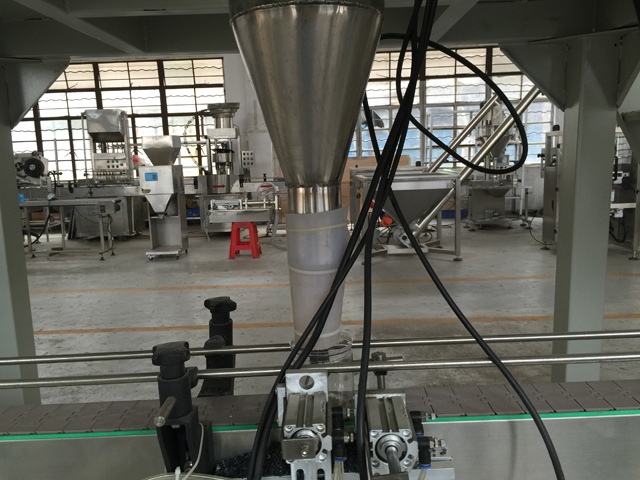 töltőfúvókák granulátumokhoz filler.jpg