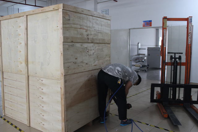 fadobozos csomagolás vízszintes feliratozáshoz (2).JPG