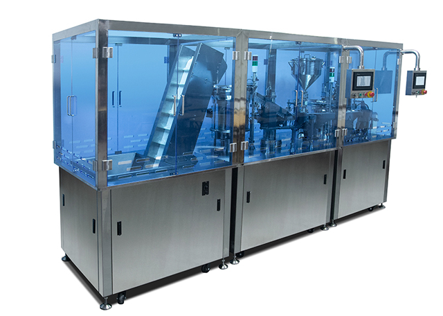 egész sor fecskendő összeszerelő filler.jpg