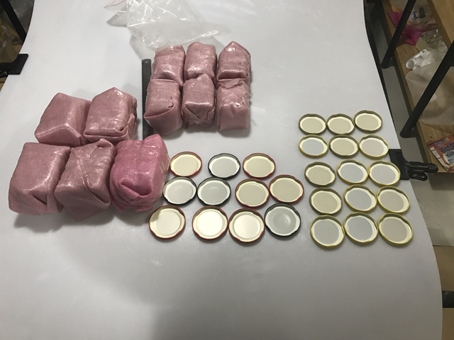 kupakok és palackok tégelyek vákuumzáráshoz.jpg