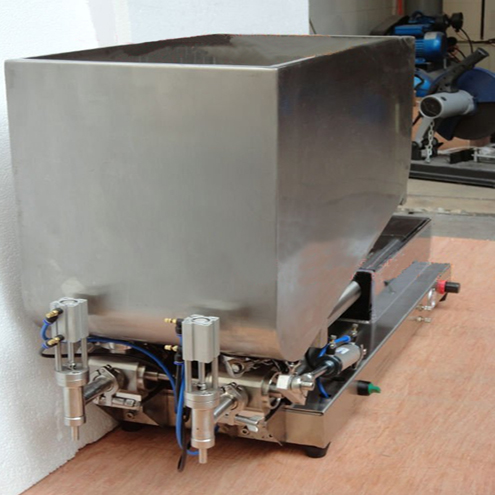 jam filling machinery semi automatic lekvártöltő felszerelés.jpg