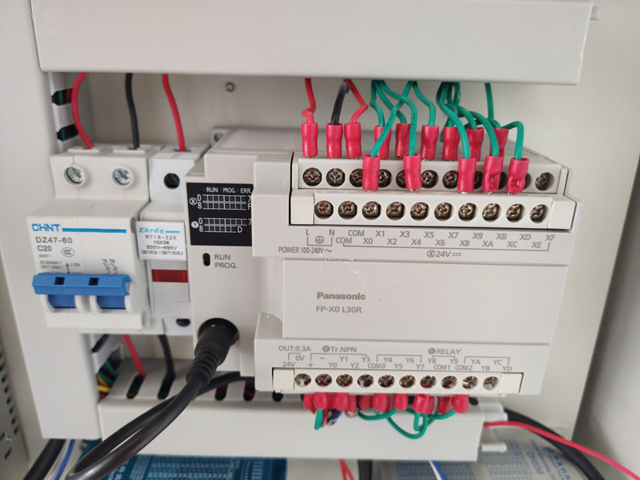 címkék nyomtatás kábelek huzalgép részletei (1).jpg