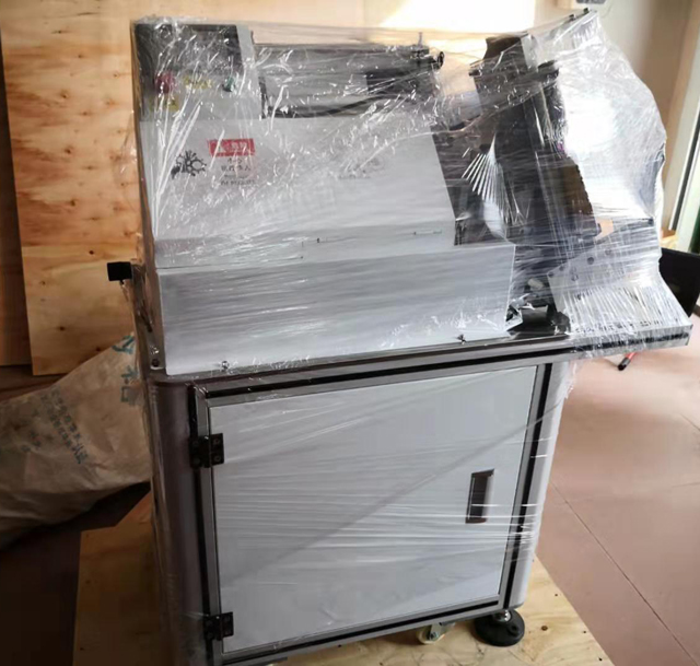 fa tokos csomagolás (1).jpg