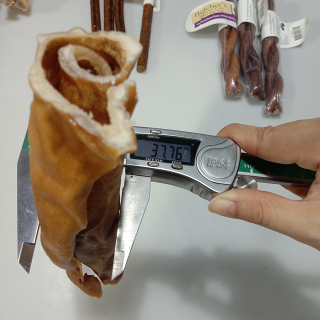 kutyaeledel minták címkézéshez.jpg