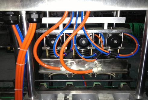 vákuumzáró fejek rész close shot.jpg