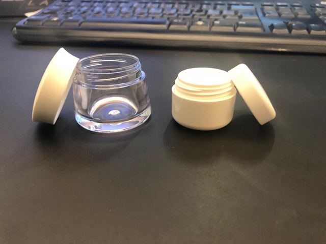 üvegek minták a lezáráshoz