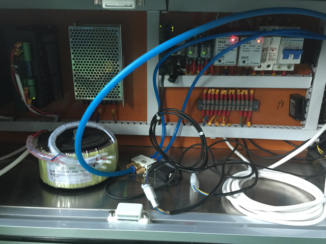 elektromos alkatrész címkézőgépekhez.jpg